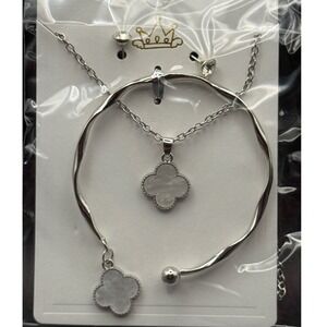 Silver Clover Necklace Bracelet Earrings Set Mother of Pearl Inlaid Choker Style